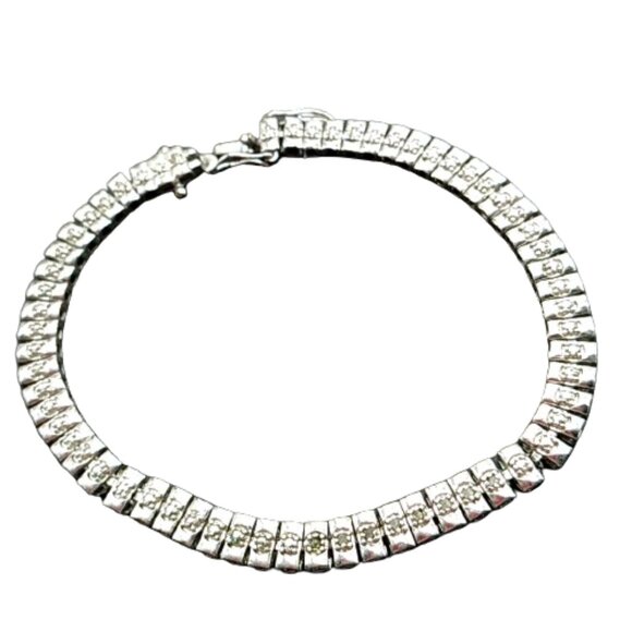 Tennis Style Bracelet Crystal Silver-tone - Picture 12 of 13